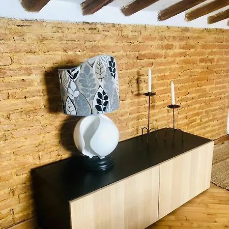 Apartment Casa Alfieri-graziosa Mansarda In Centro A *